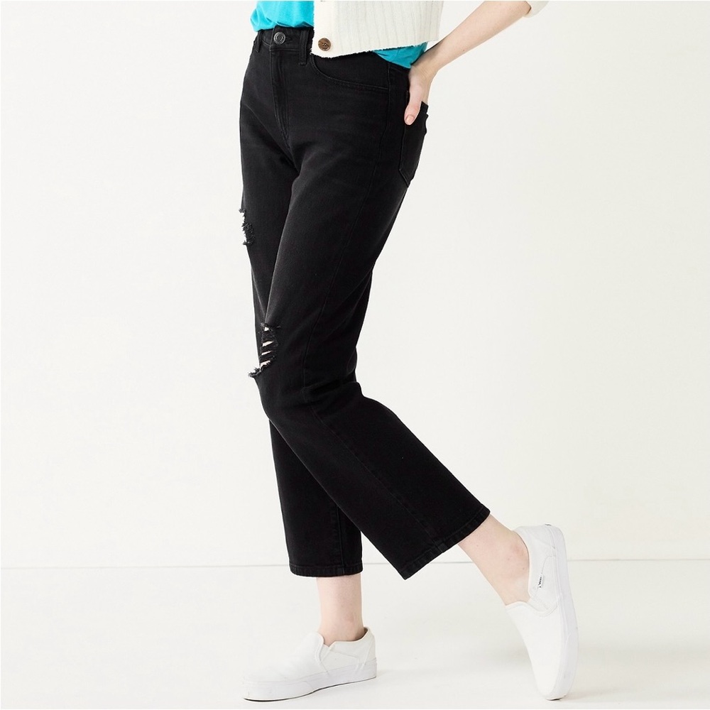 NWT SO High-Rise Ankle Straight Jeans Black Destructed Juniors Size 7